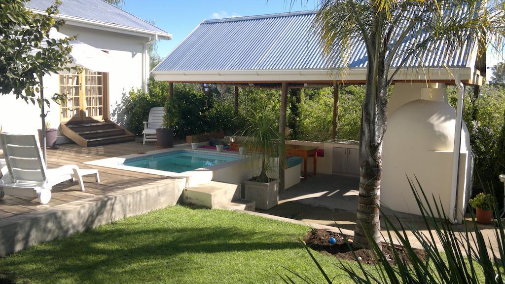 B&B On Church Oudtshoorn Exterior foto